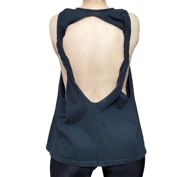 Vintage Guns N Rose’s T-shirt Upcycled by Furst of a Kind / LF / LFSTORES.COM - Picture 3 of 3